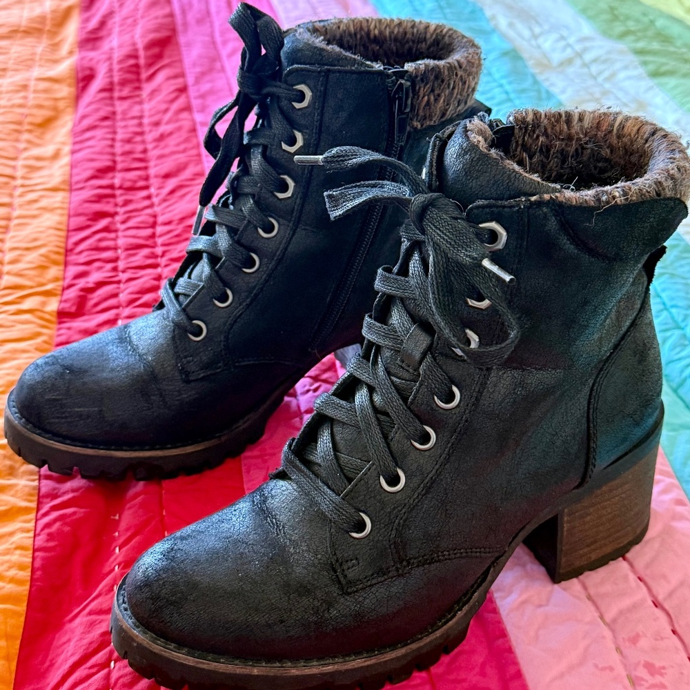 Carlos by Carlos Santana Glinda Ankle Lace Up Women’s Boot Size 7